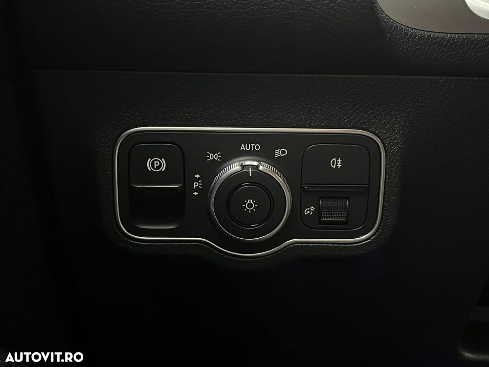 Mercedes-Benz GLB 220 4MATIC MHEV Aut. - 18