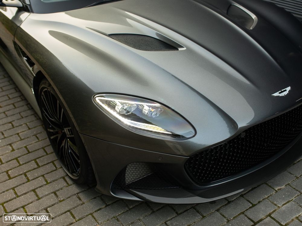 Aston Martin DBS Volante Superleggera - 8