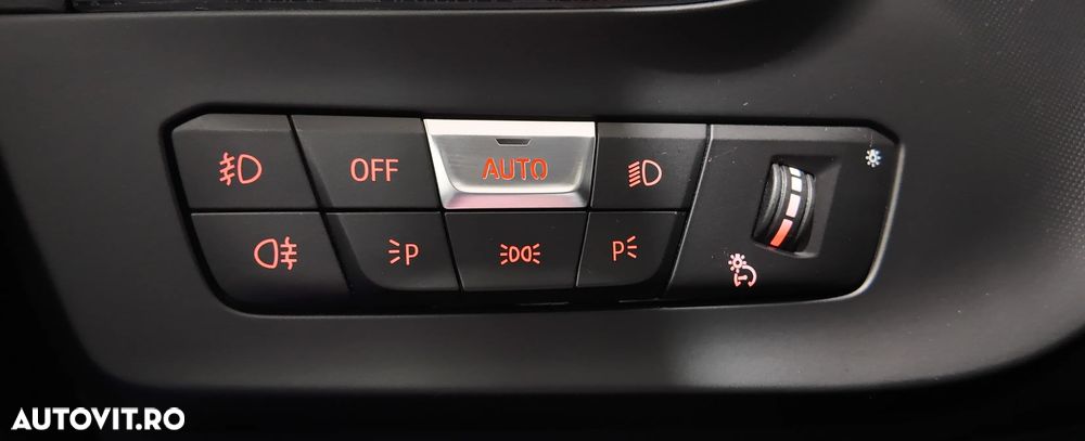 BMW Seria 2 218i Aut. M Sport - 21