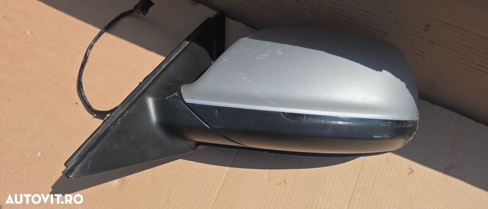 Oglinda stanga AUDI Q5 8R 2009 / 2010 2011 / 2012 2013 - 2
