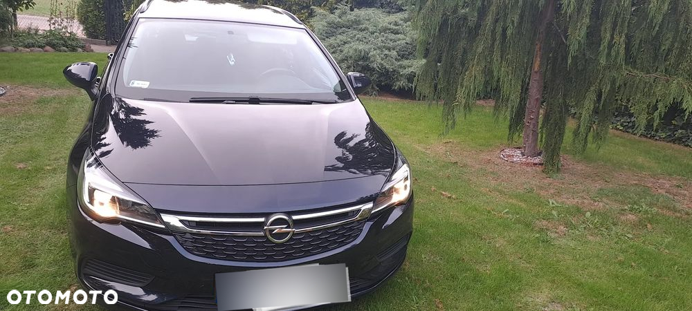 Opel Astra - 2