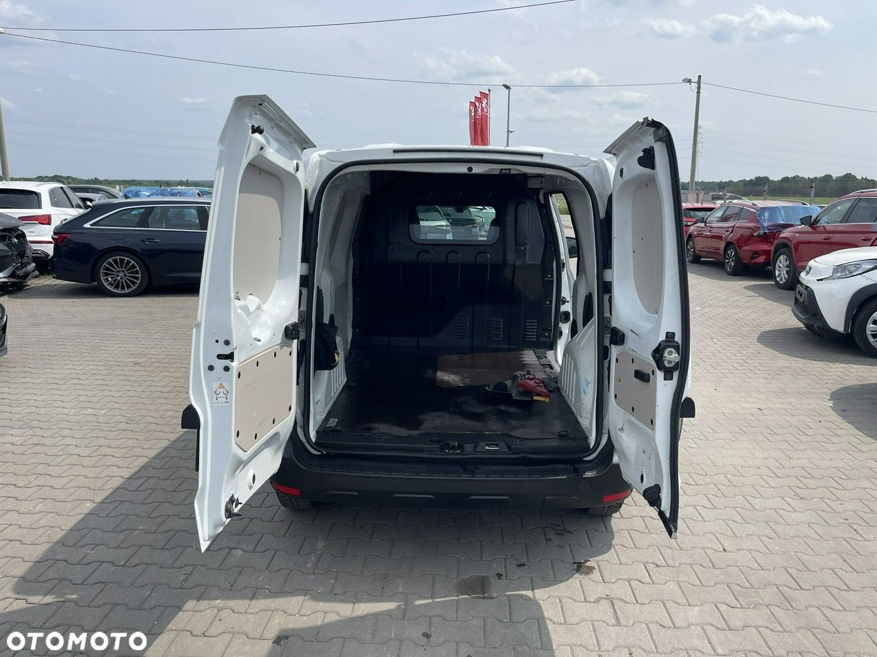 Renault Express - 4
