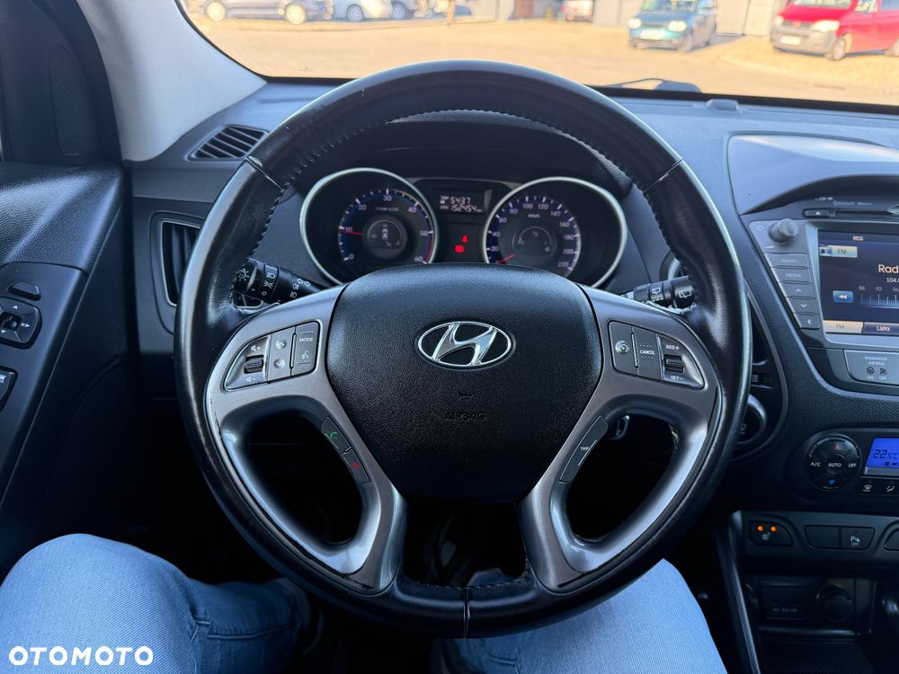 Hyundai ix35 1.7 CRDi 2WD Fifa World Cup Edition - 23
