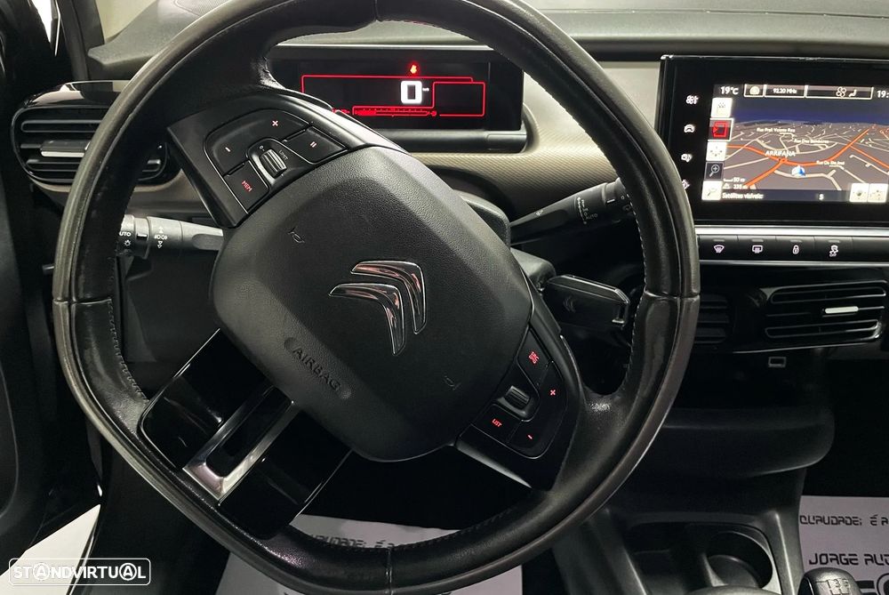 Citroën C4 Cactus 1.6 BlueHDi Shine Ed.Midnight - 40