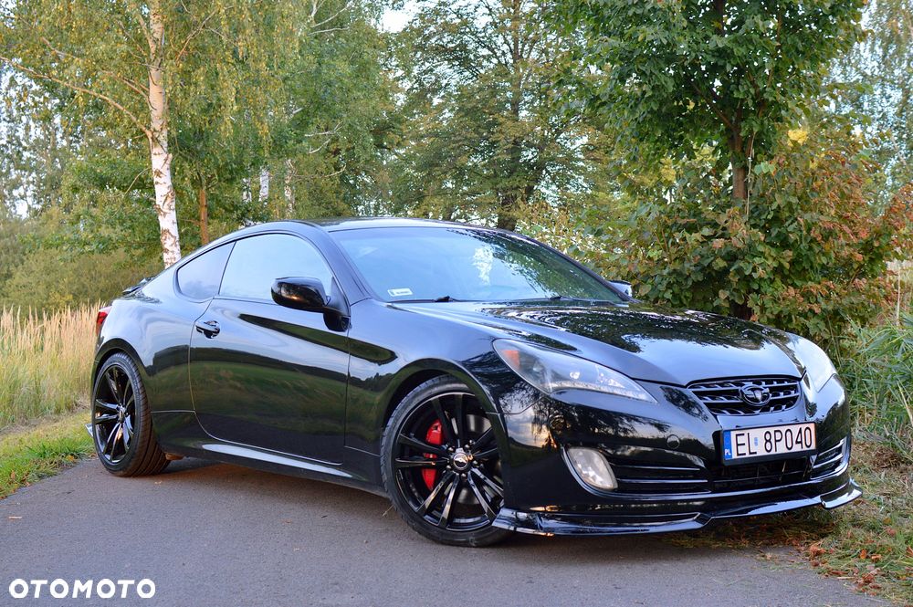 Hyundai Genesis Coupe - 6