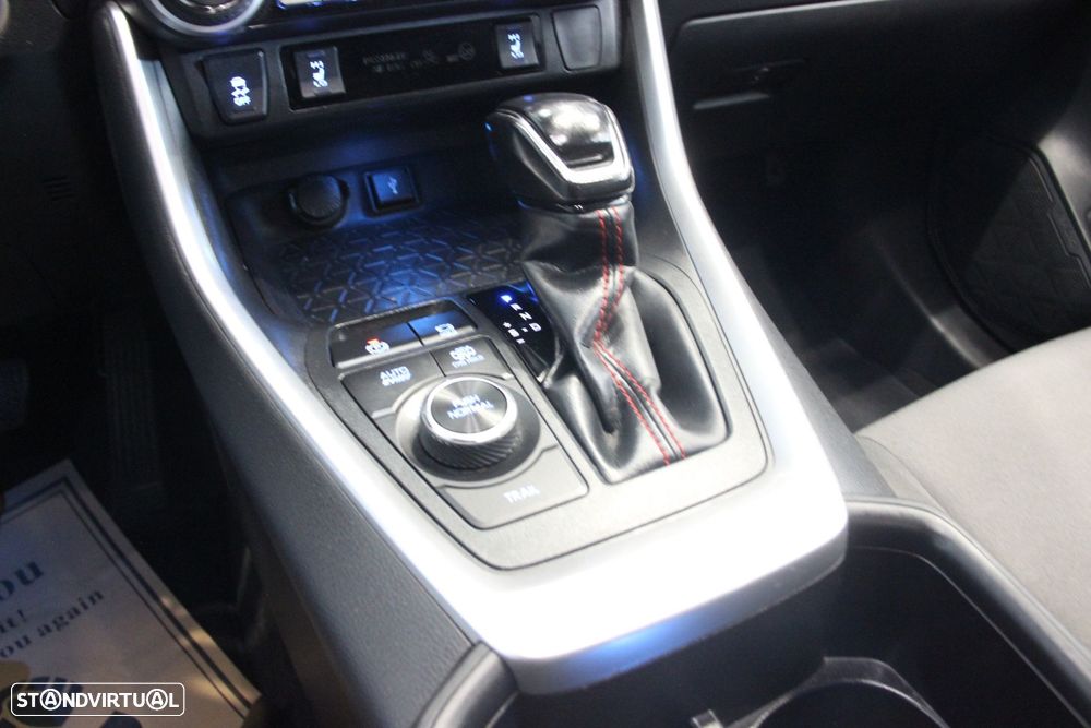 Toyota RAV4 2.5 Plug-in Hybrid Luxury - 25
