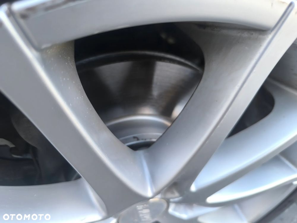 Volkswagen Sharan 1.8T Highline Tiptr - 8