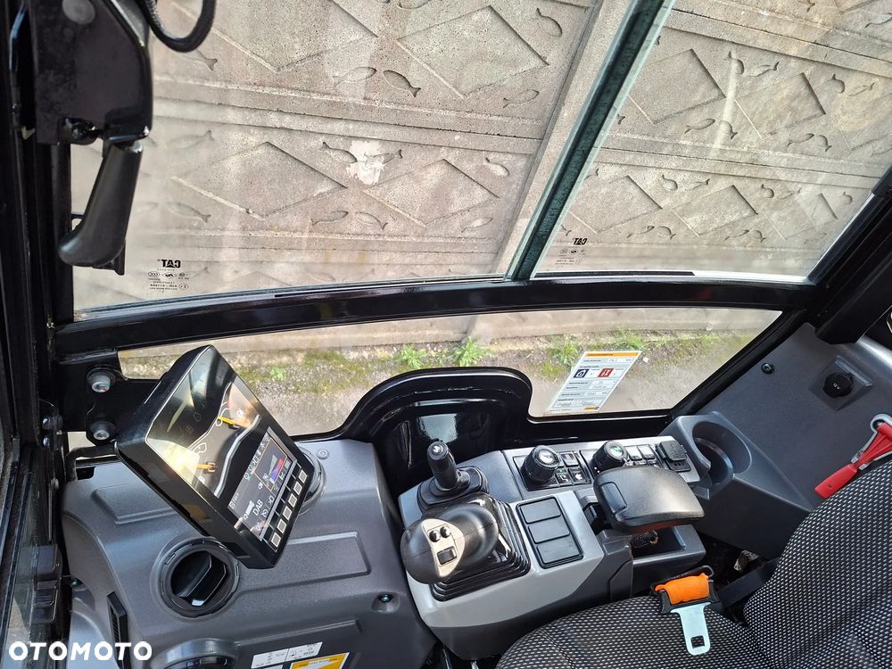 Caterpillar 301.8 05A Powertilt - 35