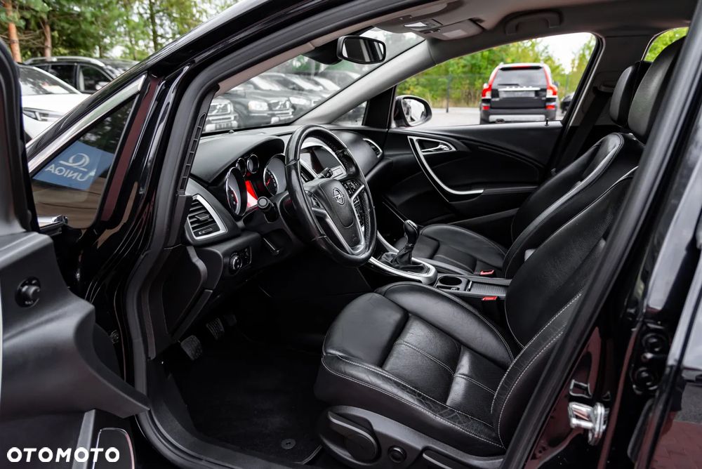 Opel Astra 1.6 Turbo Edition Sport - 17