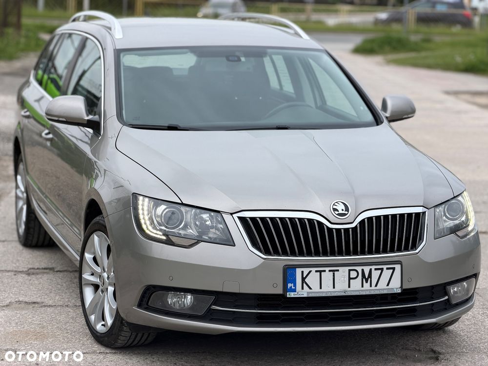 Skoda Superb 2.0 TDI Elegance DSG - 3