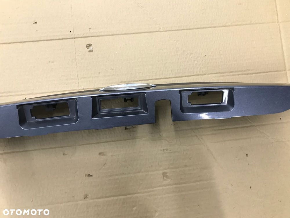 Listwa Nissan qashqai II 2 j11 blenda nakładka klapy bagażnika 908104es 908104et 908104eu - 5