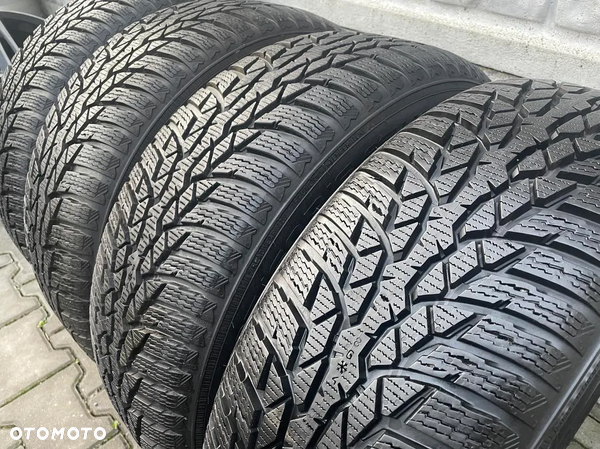 205/60R16 Nokian Opony Zimowe 4szt. 7mm - Montaż