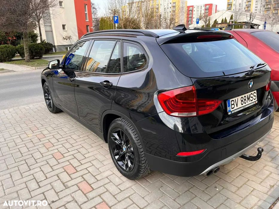 BMW X1 xDrive28i Aut. Sport Line - 4