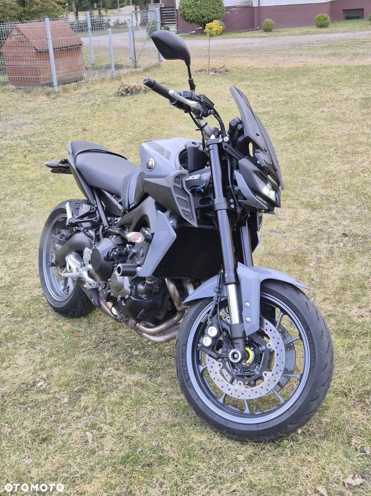 Yamaha MT - 1