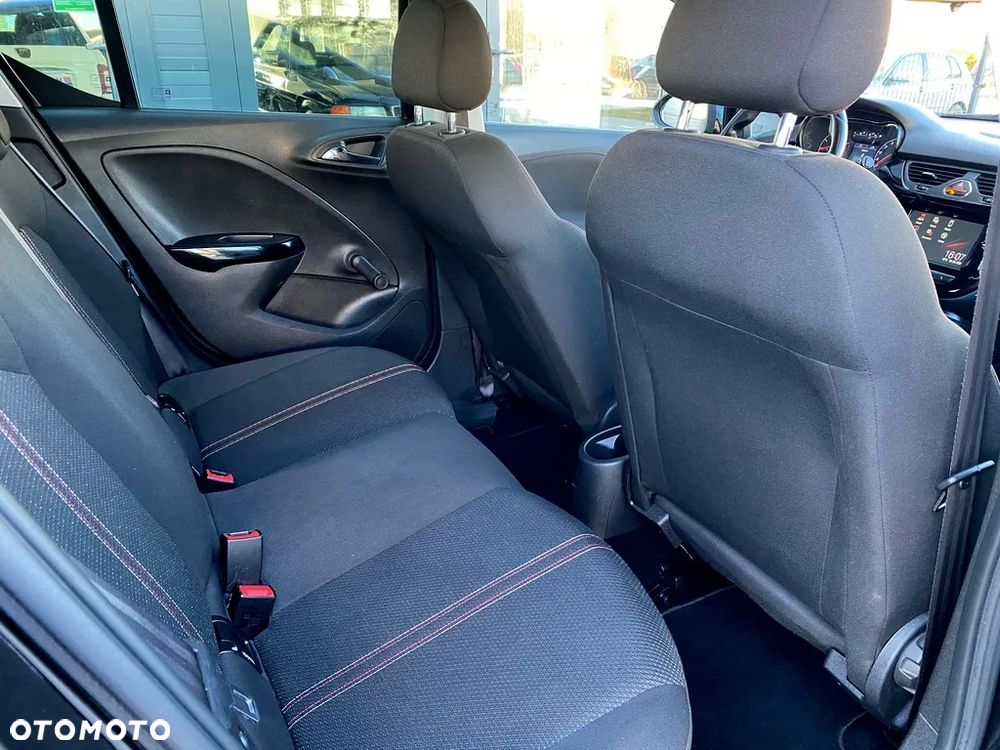 Opel Corsa 1.4 16V Innovation - 10