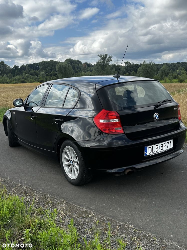 BMW Seria 1 - 2