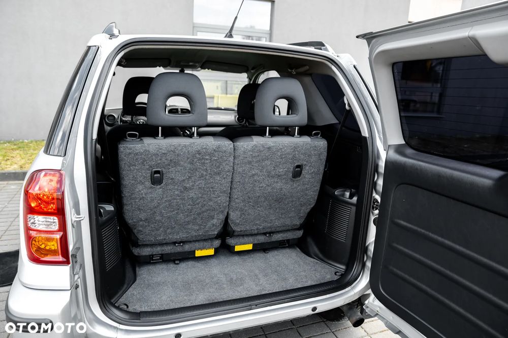 Toyota RAV4 D-4D 4x4 Executive - 10