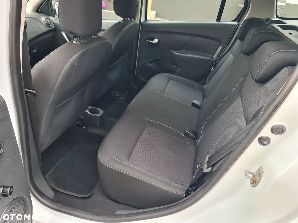 Dacia Logan - 12