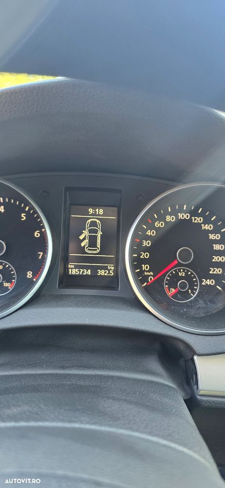 Volkswagen Golf 1.4 TSI Highline - 8