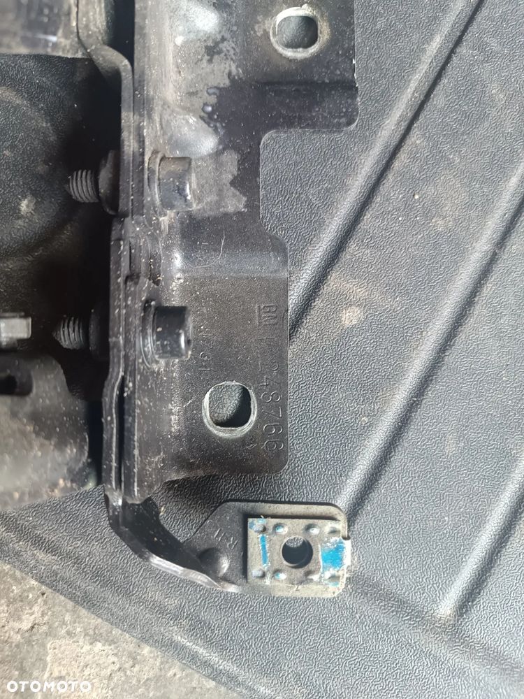 OPEL INSIGNIA A ZAWIAS MASKI LEWY PRAWY KOMPLET CZARNY - 2