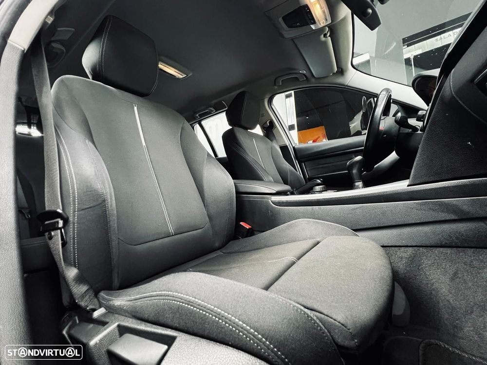 BMW 318 d Line Sport - 35