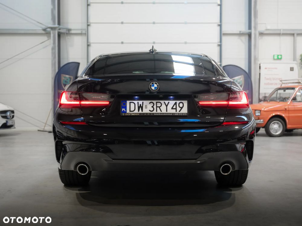 BMW Seria 3 320d xDrive M Sport sport - 8