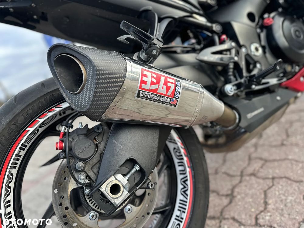 Suzuki GSX 1000 - 19