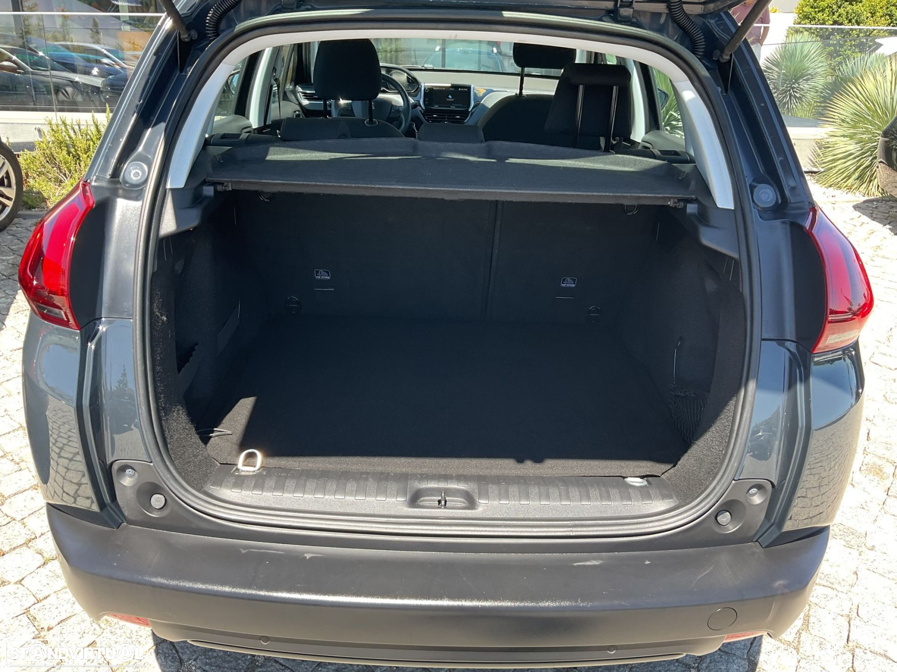 Peugeot 2008 1.6 BlueHDi Active - 13