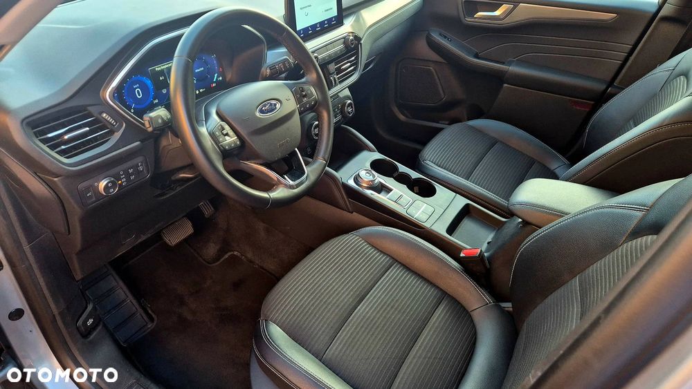 Ford Kuga 2022 photo 5