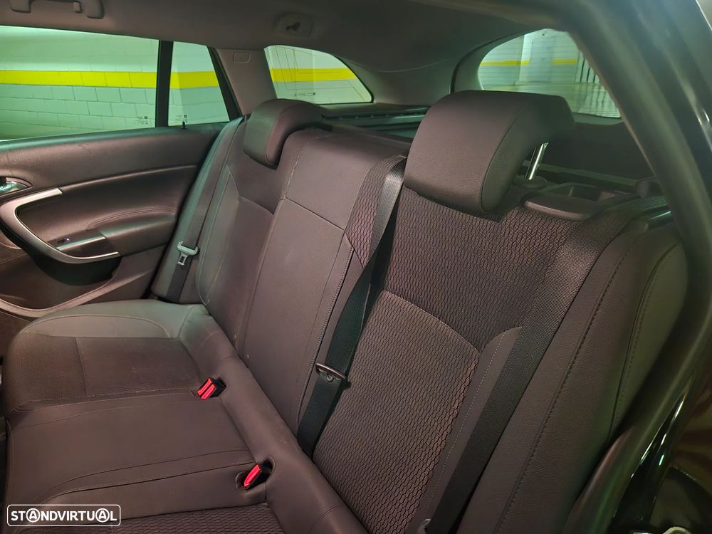 Opel Insignia Sports Tourer 1.6 ECOTEC Exclusive - 30