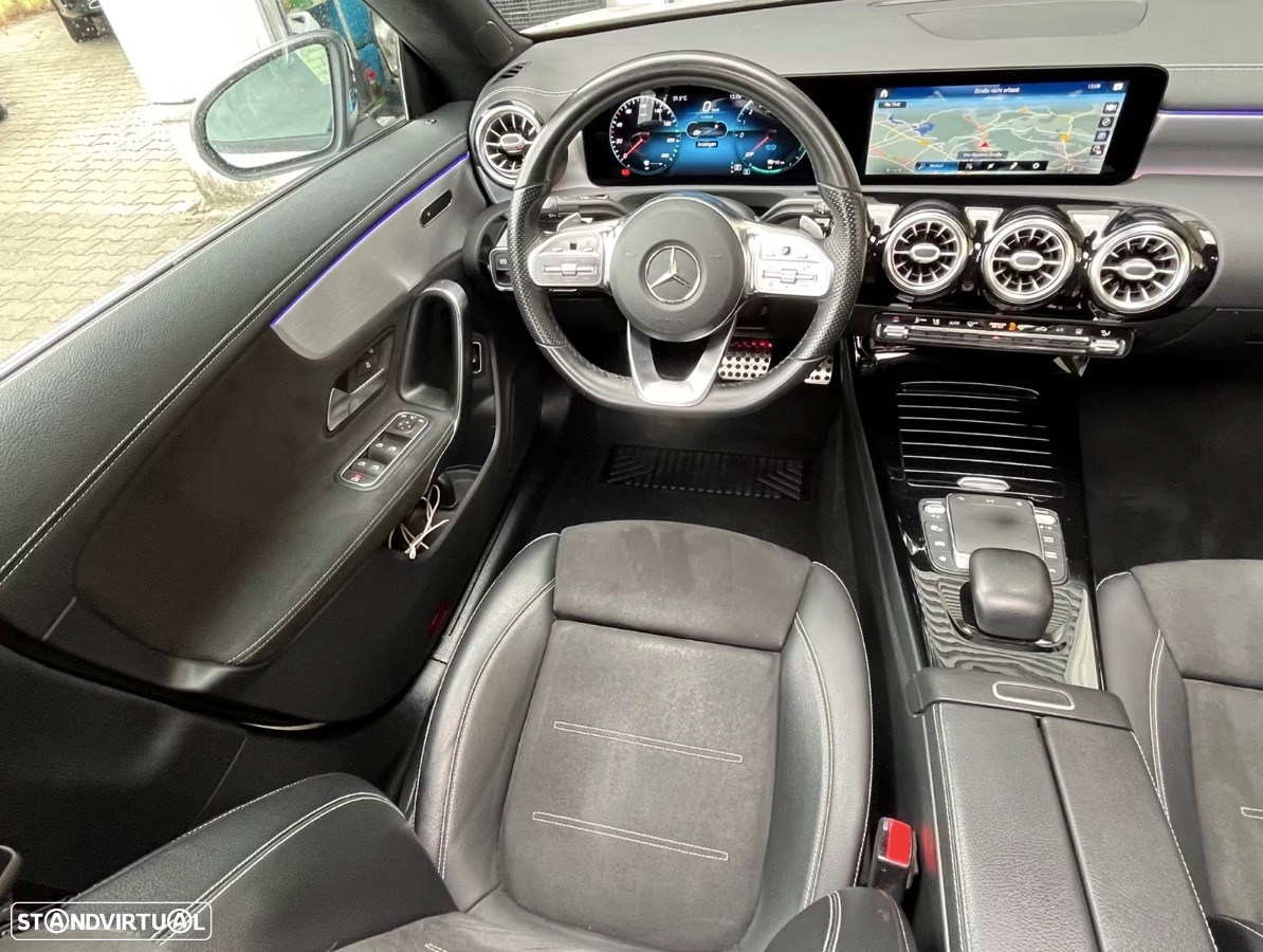 Mercedes-Benz CLA 250 e AMG Line - 13
