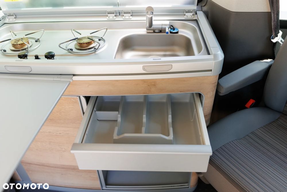 Volkswagen T6.1 California Coast 2.0 TDI - 25