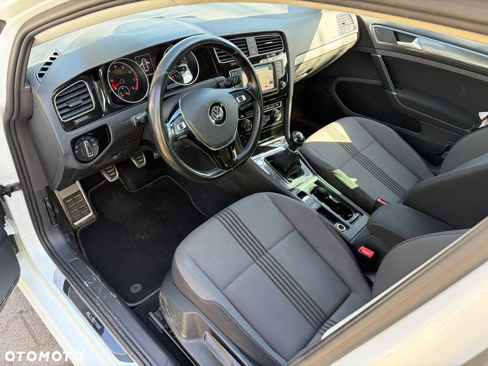 Volkswagen Golf 1.2 TSI BlueMotion Technology Allstar - 11