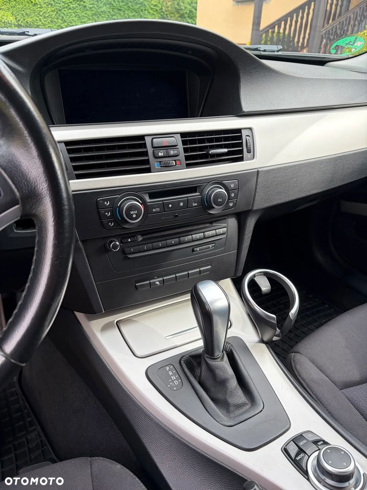 BMW Seria 3 - 12