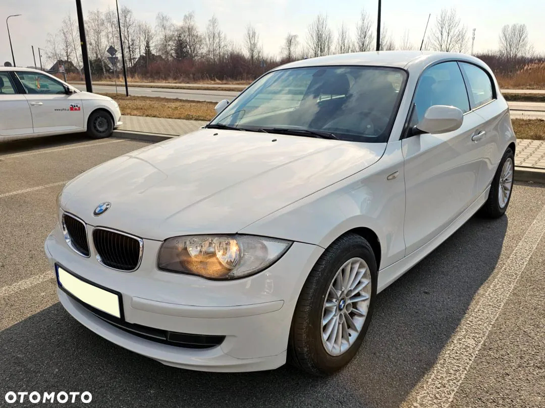 BMW Seria 1 116d - 4