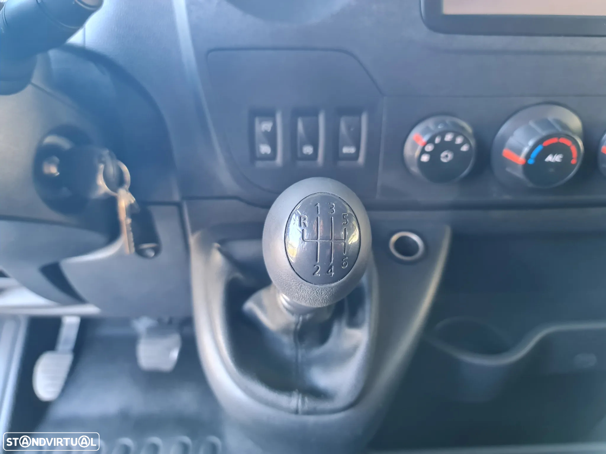 Renault Master 2.3 Dci 145CV L1H2 * STILL*  IVA DEDUTÍVEL - 35