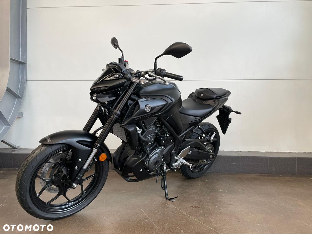 Yamaha MT - 5