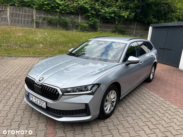Skoda Superb 2.0 TDI SCR Essence DSG
