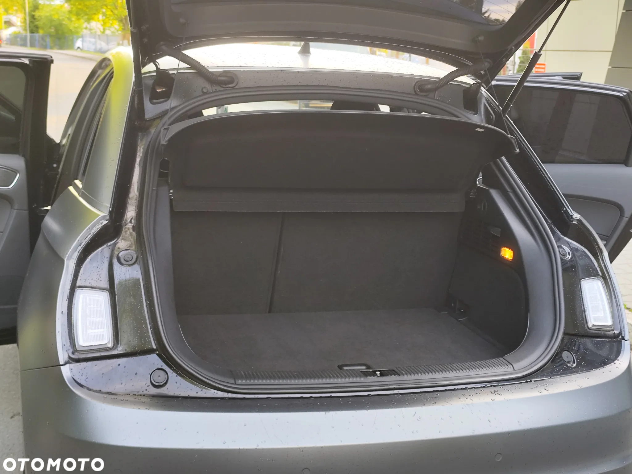Audi A1 1.4 TFSI Sportback S tronic S line edition m S line Sportpaket - 17