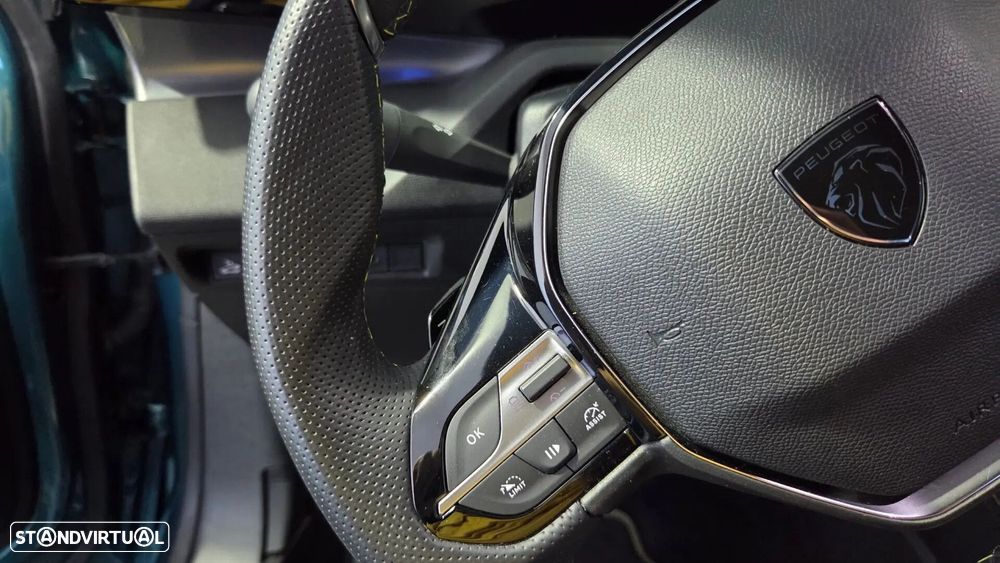 Peugeot 308 SW 180 e-EAT8 GT Pack - 38