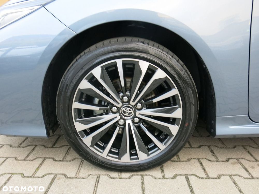 Toyota Corolla 1.8 Hybrid Style - 17