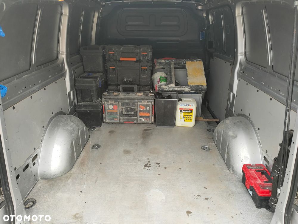 Mercedes-Benz VITO W447 - 18