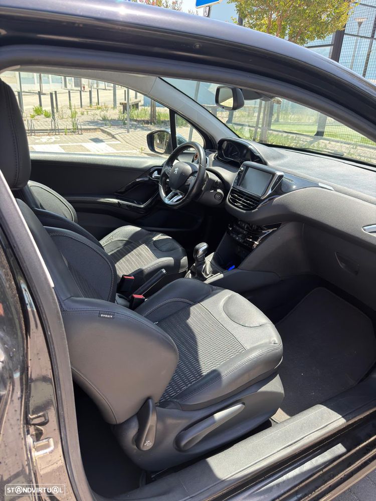 Peugeot 208 1.6 e-HDi Allure 95g - 11
