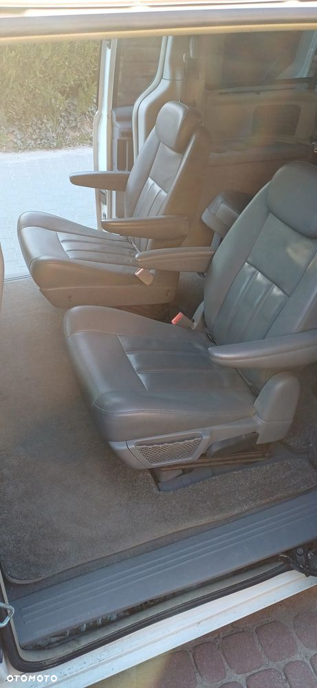 Chrysler Town & Country 4.0 Limited - 20