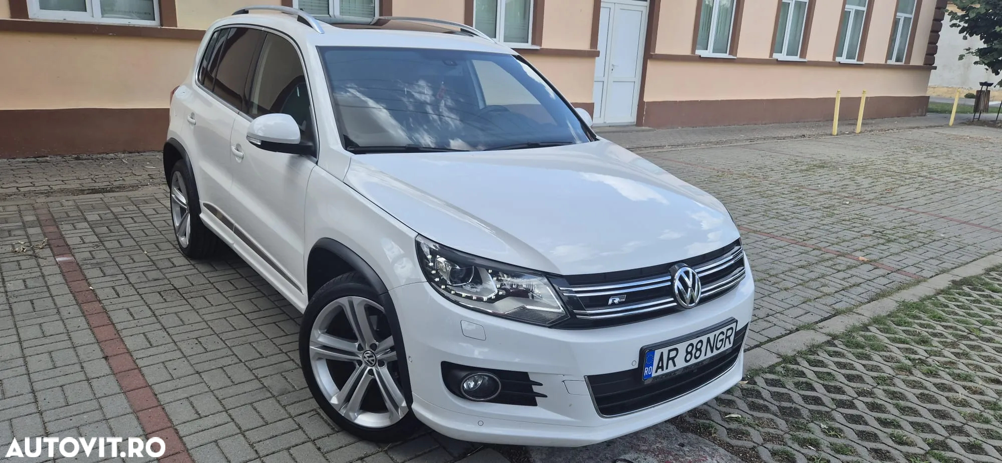 Volkswagen Tiguan - 21