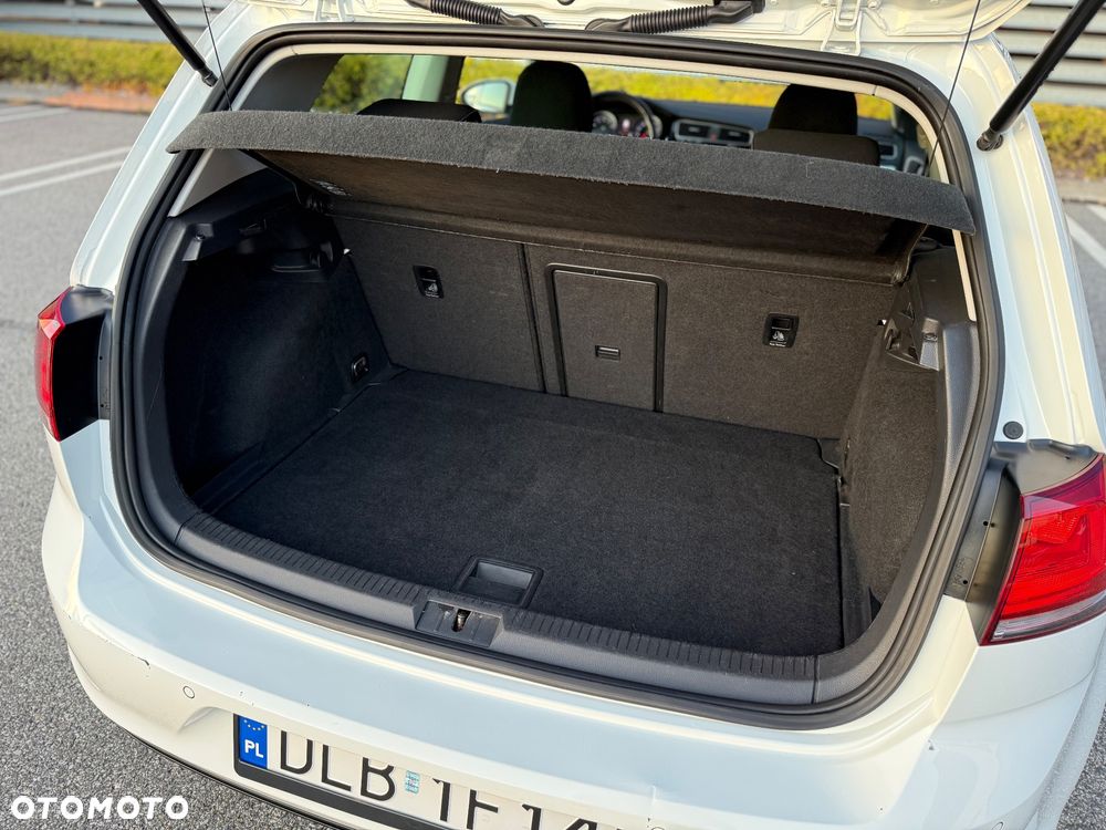 Volkswagen Golf - 15