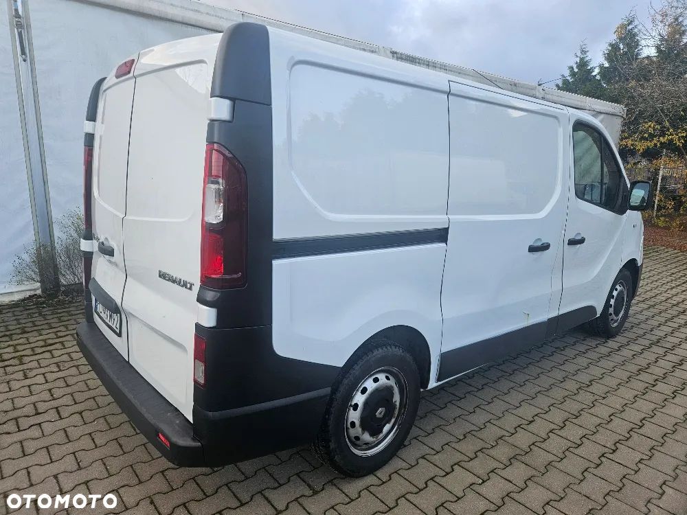 Renault TRAFIC - 10