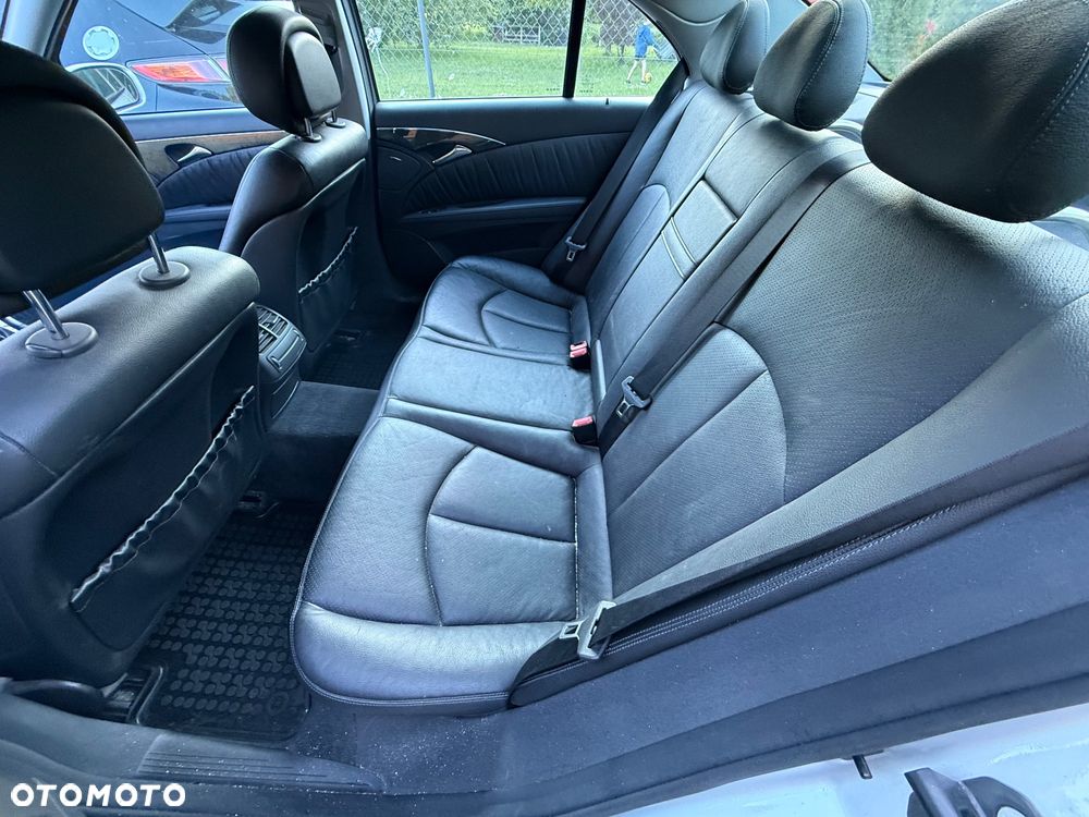 Mercedes-Benz Klasa E 350 7G-TRONIC Avantgarde - 12