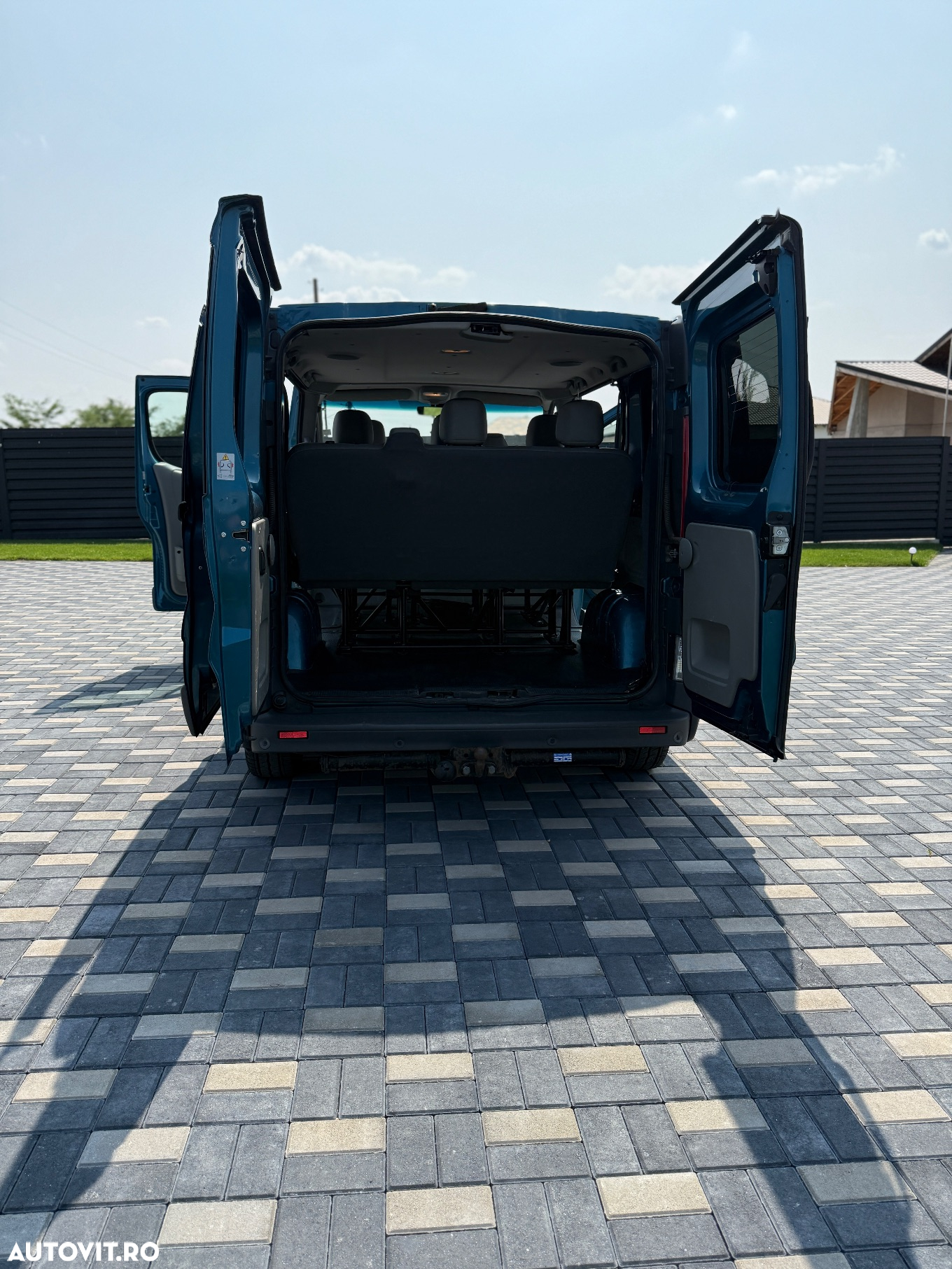 Opel Vivaro 2.0 CDTI L1H1 DPF - 9