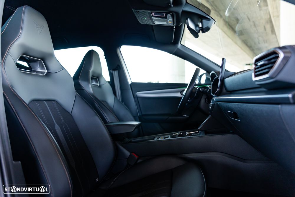 Cupra Formentor VZ 1.4 e-Hybrid DSG Priority - 17